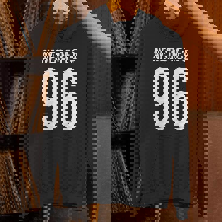 Awesome At 96 面白い96歳の誕生日のお祝いに 長袖tシャツ パーカー