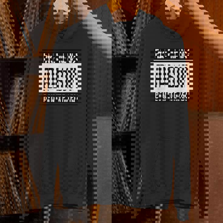 Fake News Advisory Defund The Media パーカー