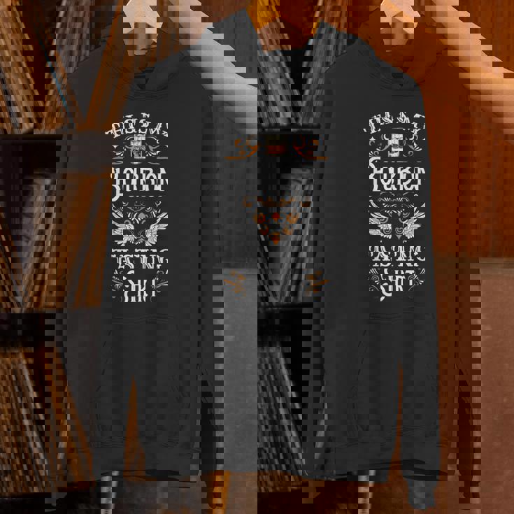 This Is My Bourbonテイスティングウイスキー愛好家へのギフト。 長袖tシャツ パーカー