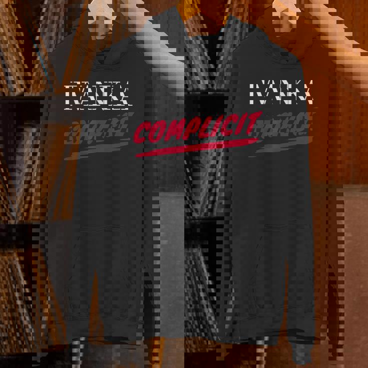 Ivanka Complicit パーカー
