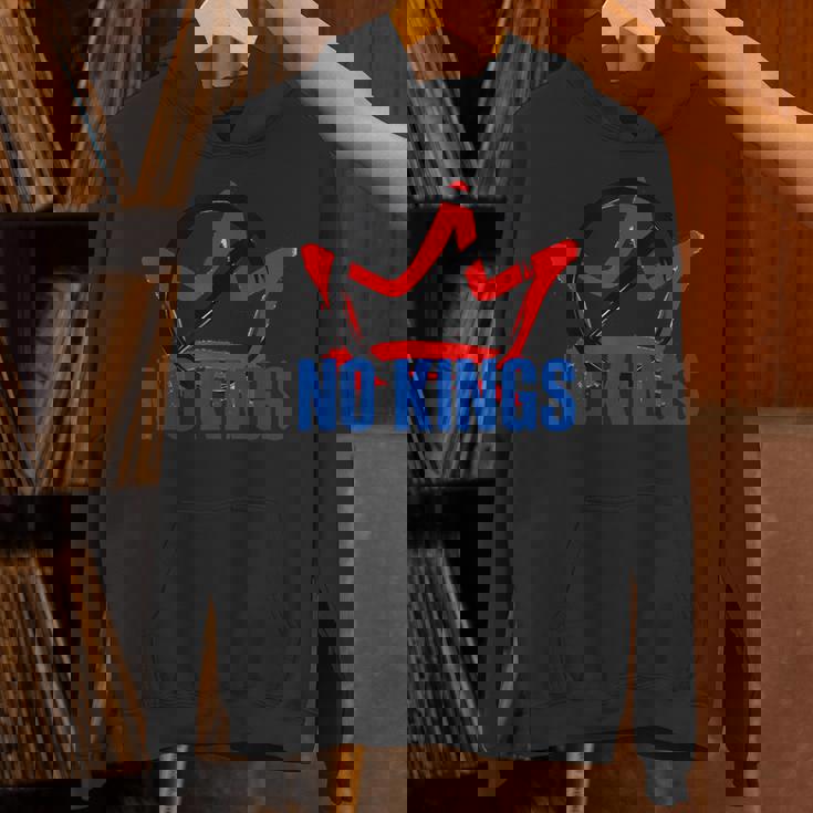 No Kings パーカー