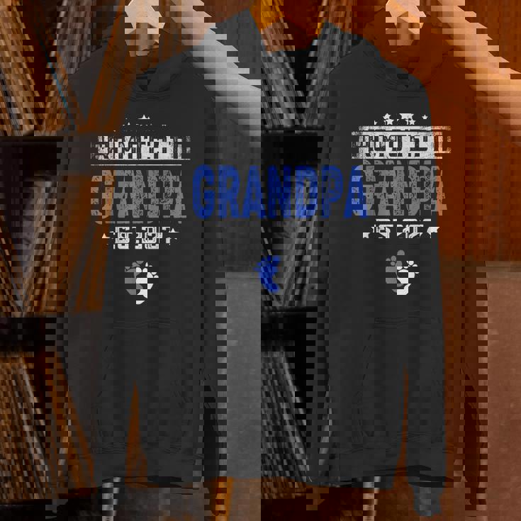 メンズ Promoted To Grandpa Est 2027 Dad パーカー