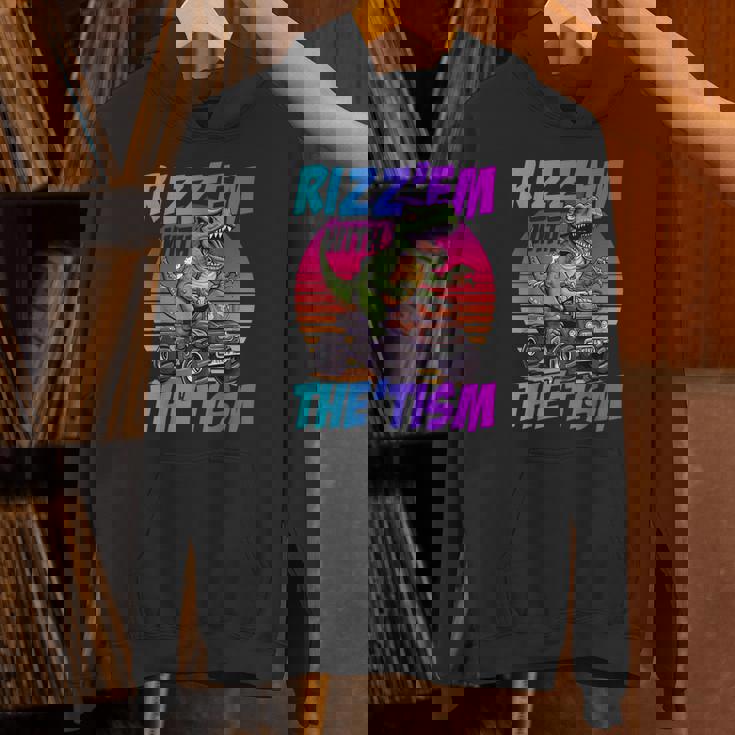 Rizz 'Em With The Tism 恐竜 T-Rex Meme Autism パーカー