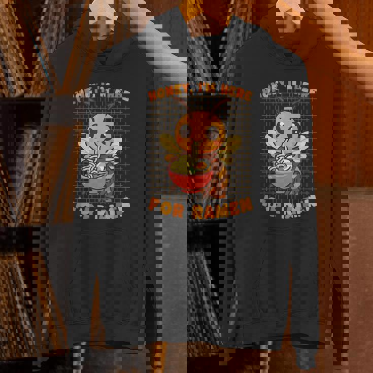 はちみつラーメン好き かわいい 食通アート 蜂 パーカー