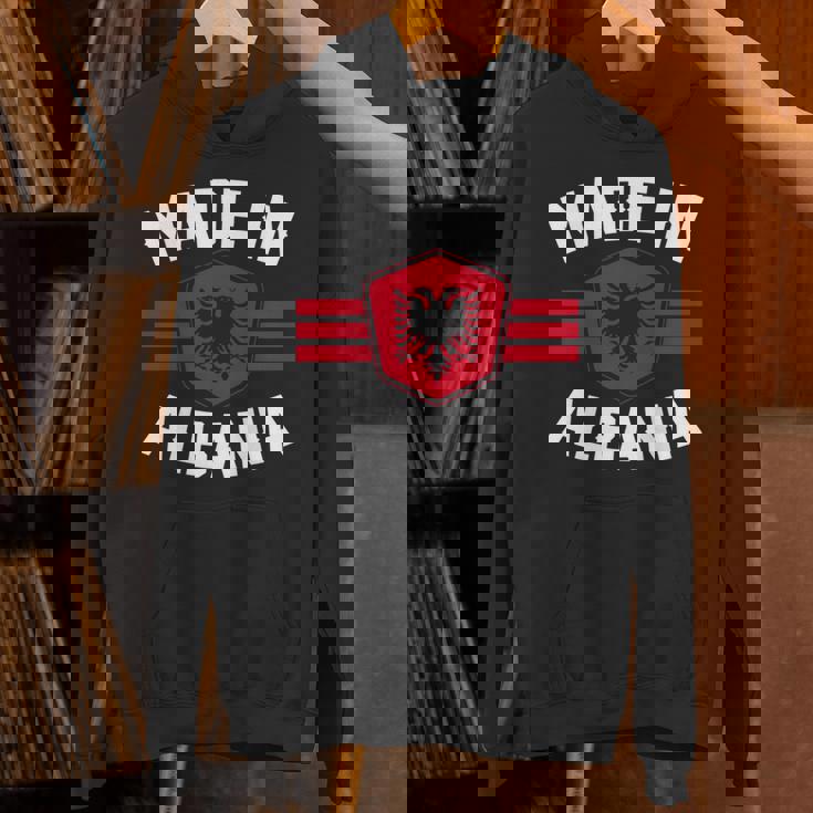 アルバニア アルバニア国旗 長袖tシャツ パーカー