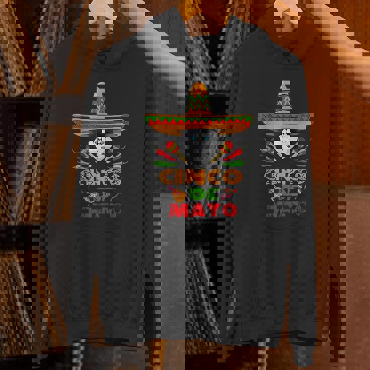 シンコ・デ・マヨ シンコ・デ・マヨのシベリアン・ハスキーの面白い犬 パーカー