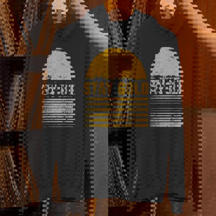 ステイゴールド 太陽 レトロ風 ストライプ 力強さ パーカー