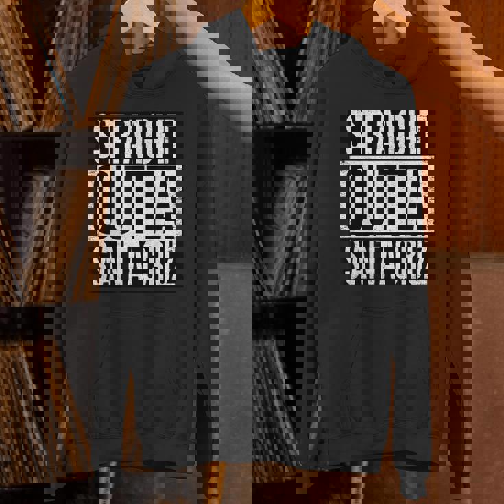 ストレート・アウタ・サンタクルーズ パーカー