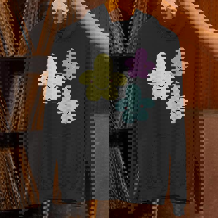 スマイリングフラワー イエロー ブルー パープル 楽しい春 パーカー