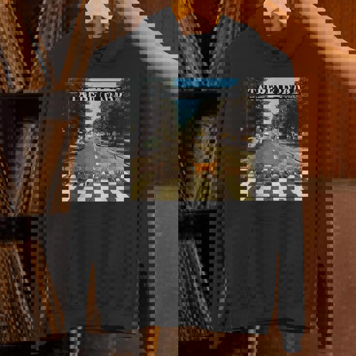 タビーロードクールタビーキャッツクロッシング パーカー