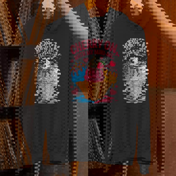 チェリー・オン・ウィズ・マイ・ミニ・ミー・アイスクリーム・ラブ パーカー