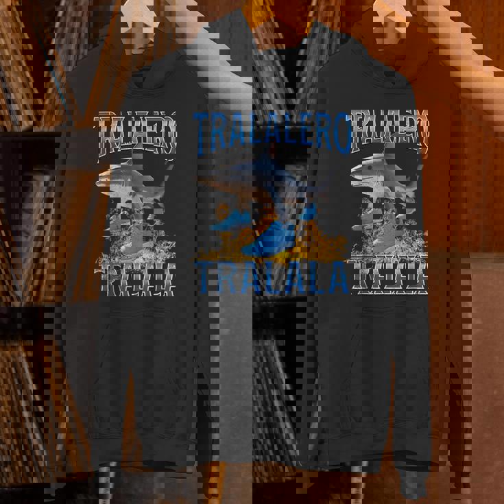 トララレロトララーラシャークミーム パーカー