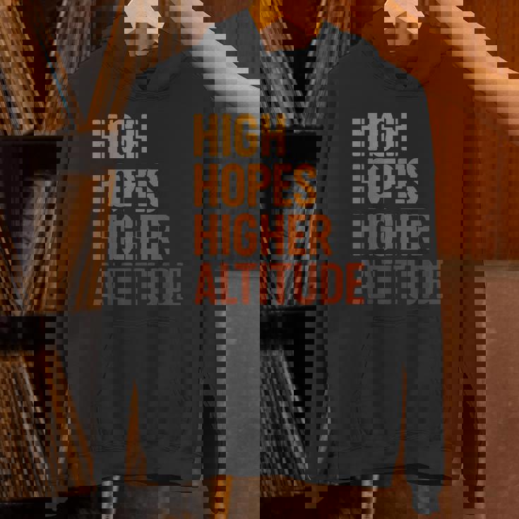 ハイ・ホープス 高地、楽しいインスピレーションロケット打ち上げ パーカー