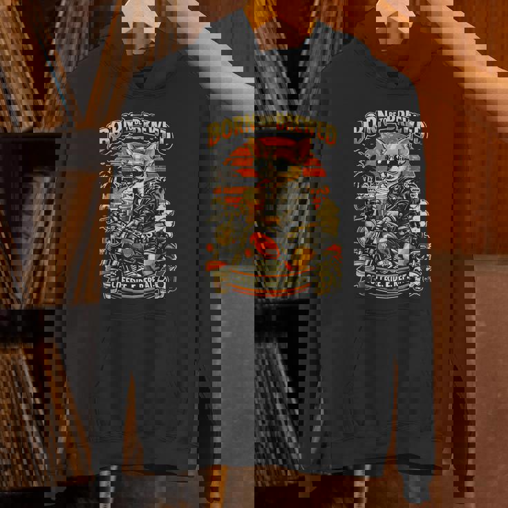 バイクでコーヒーを飲むチワワ Digor パーカー