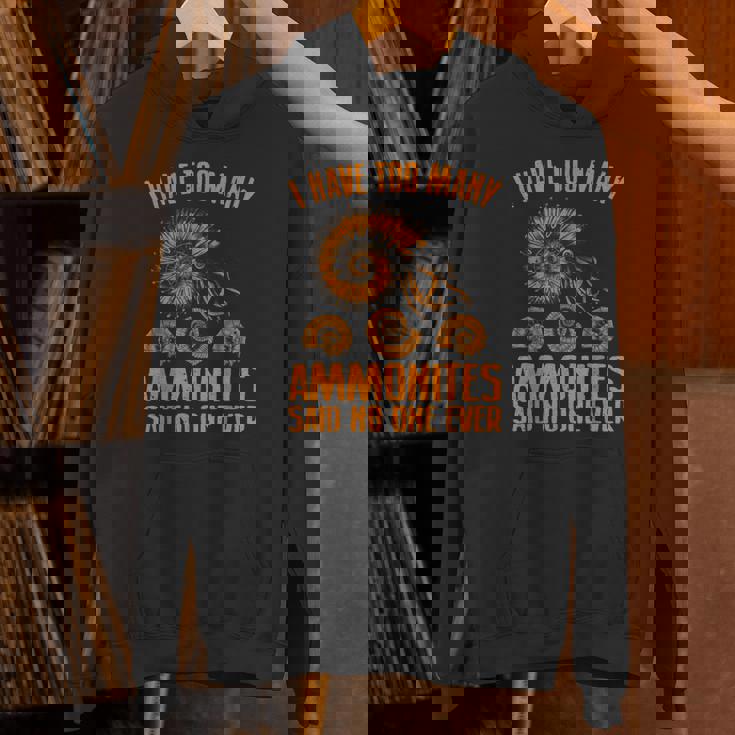 ファニー アンモナイト 化石ギフト メンズ レディース クールな貝殻 ラブ パーカー