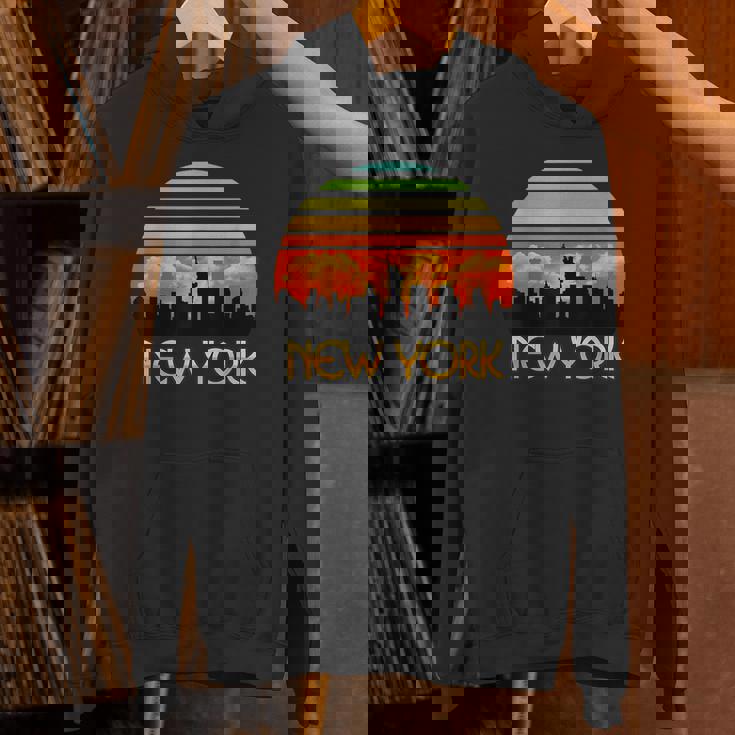 ヴィンテージ レトロ サンセット ダウンタウン ニューヨーク スカイライン パーカー