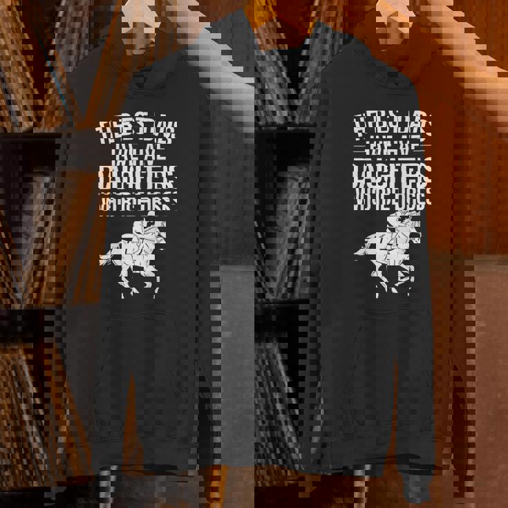 最高の父親には馬に乗る娘がいる 長袖tシャツ パーカー