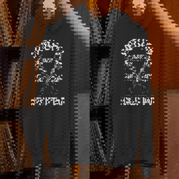 空港消防士服 航空機 救助 消防士 パーカー