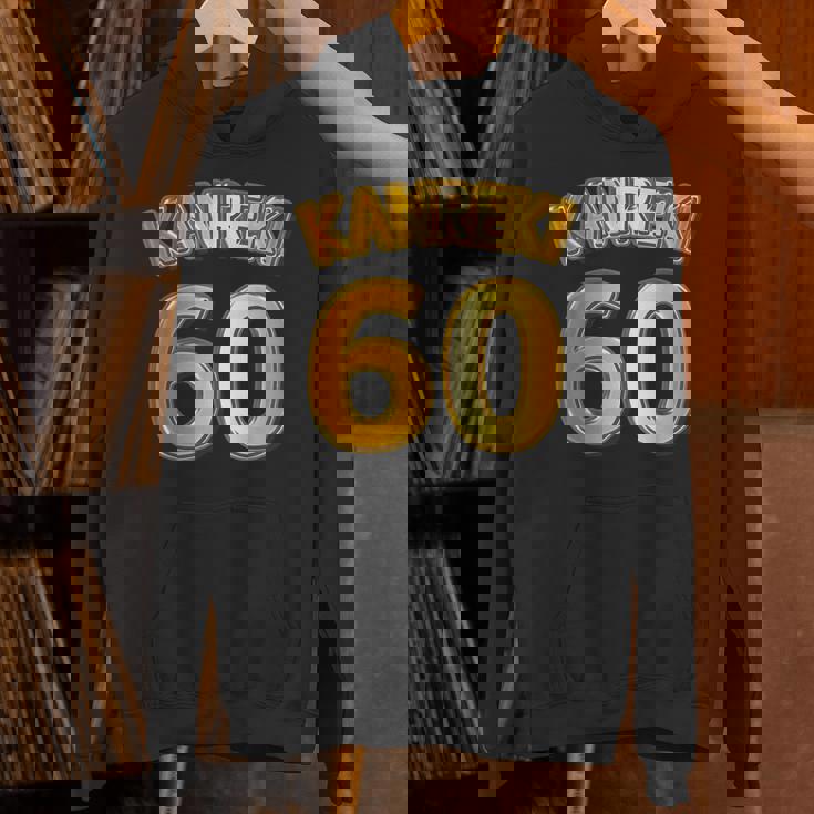 還暦 六十歳 60才 祝 Kanreki（ユニフォーム風）【フェイク 金プレート風 文字】誕生日 面白 パーカー