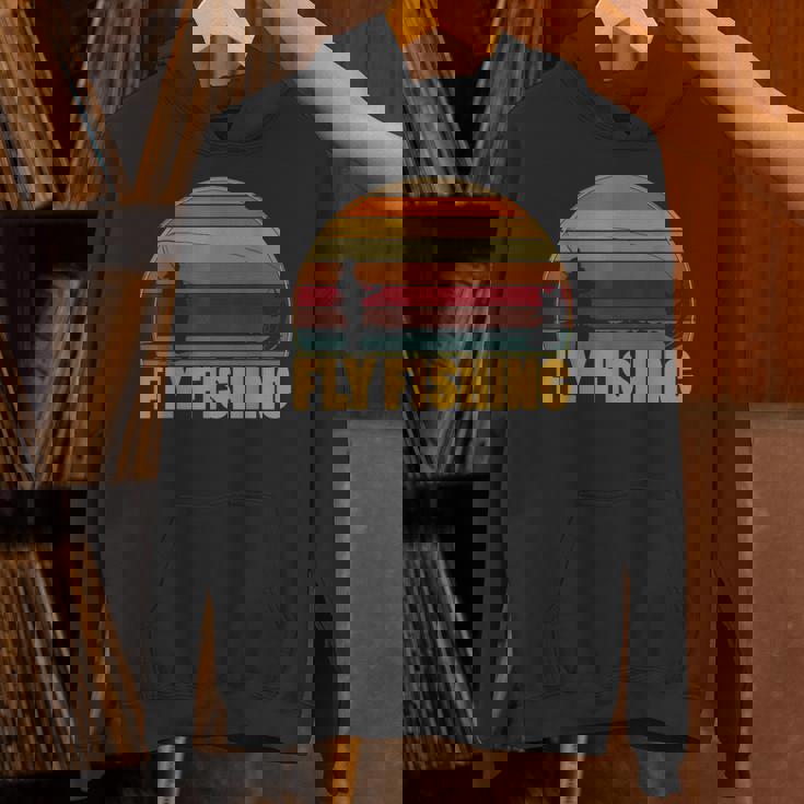 釣竿を使ったレトロなフライフィッシング フィッシャーマンフライフィッシング パーカー