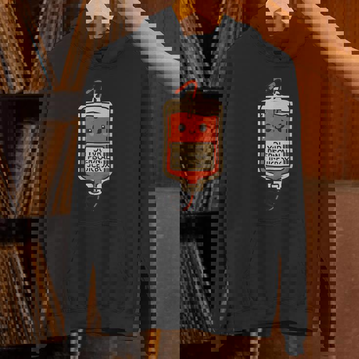 面白い かわいい 静脈内科医 血液バッグ 看護師 医療 ユーモア パーカー