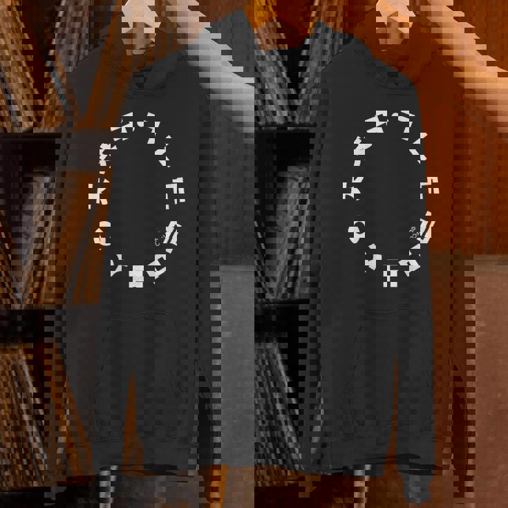 韓国ハングルアルファベットサークルパターンアート パーカー