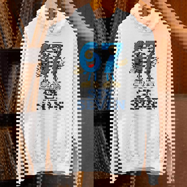 67 シックスセブン 6-7 Gen Alpha イタリアンブレインロットゲームミーム パーカー