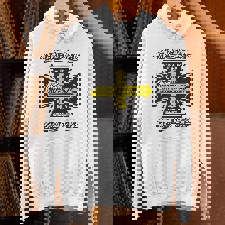 Gene's Mufflers アイアンクロス パーカー