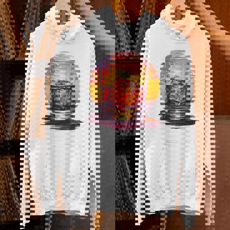 エレガントなウイスキーの夕日 パーカー