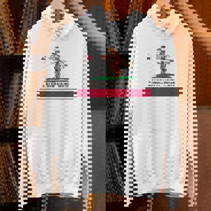 カリフォルニアシャツ、共和国旗カリフォルニアサーフィンベア パーカー