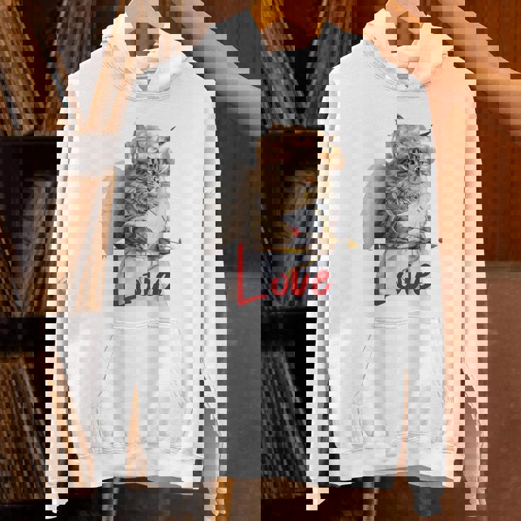 キューピッドコスチュームを着た面白い猫、聖バレンタインの猫の自撮り。 パーカー