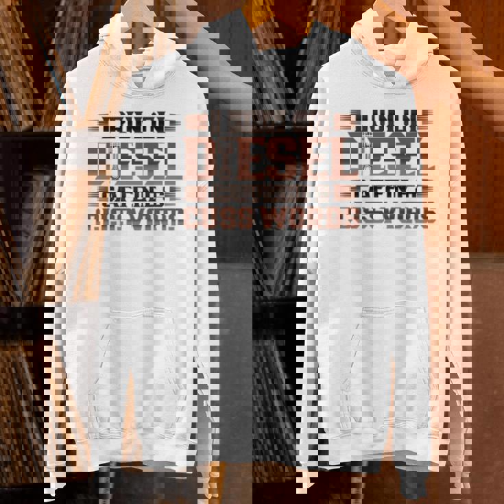 ディーゼルカフェインで走るトラック運転手 長袖tシャツ パーカー