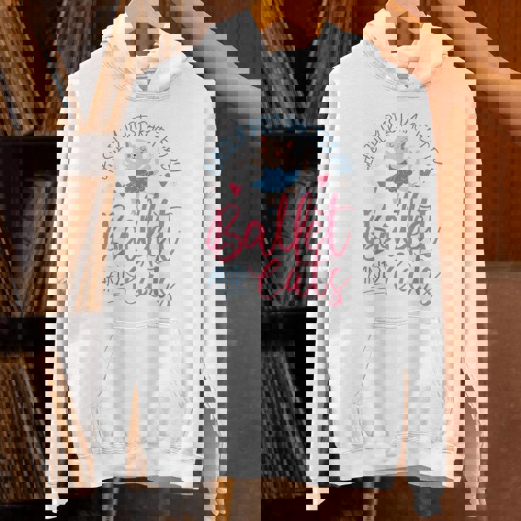 バレエダンサー ダンスガール バレリーナ 猫 気が散りやすい パーカー