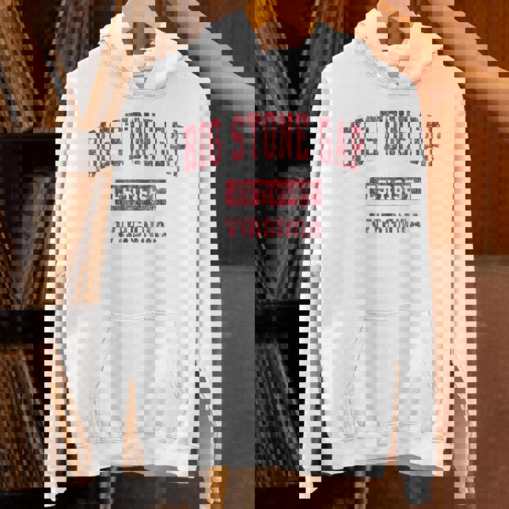 ビッグストーンギャップ バージニアバージニアva ヴィンテージスポーツデザイン レッドデザイン パーカー