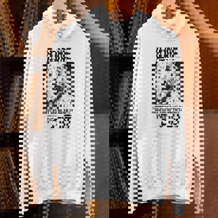 ブロンディ パーカー