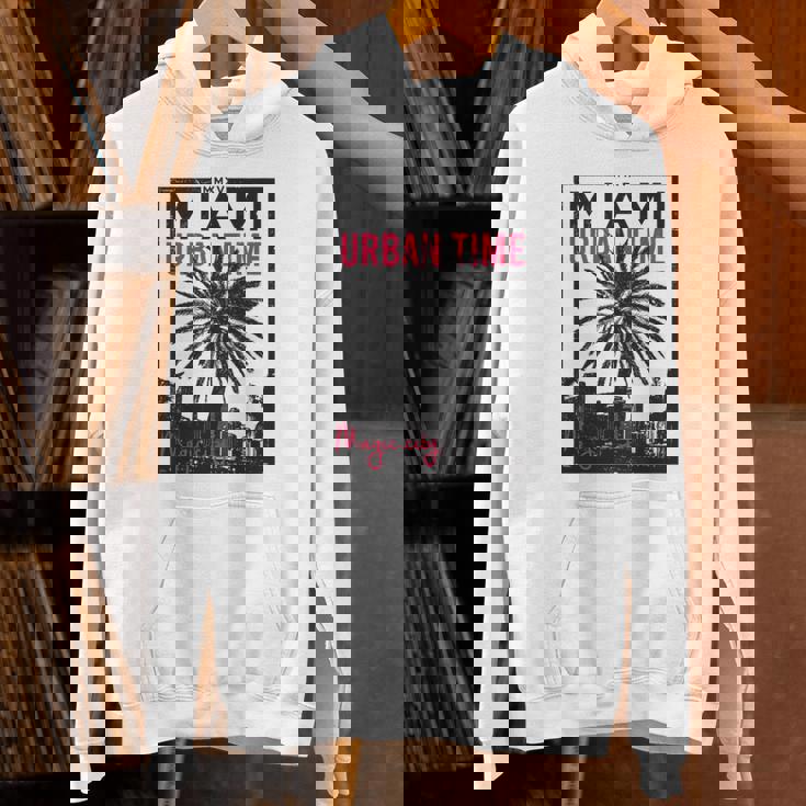 マイアミマジックシティビーチシャツ フロリダ愛好家向け 長袖tシャツ パーカー