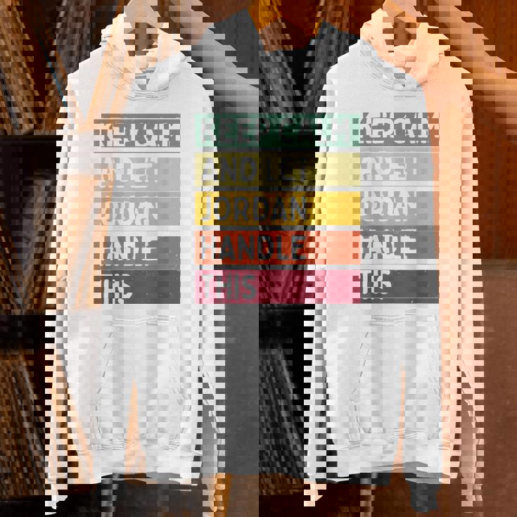 落ち着いて、ジョーダンにこの面白いレトロな引用を任せてください パーカー