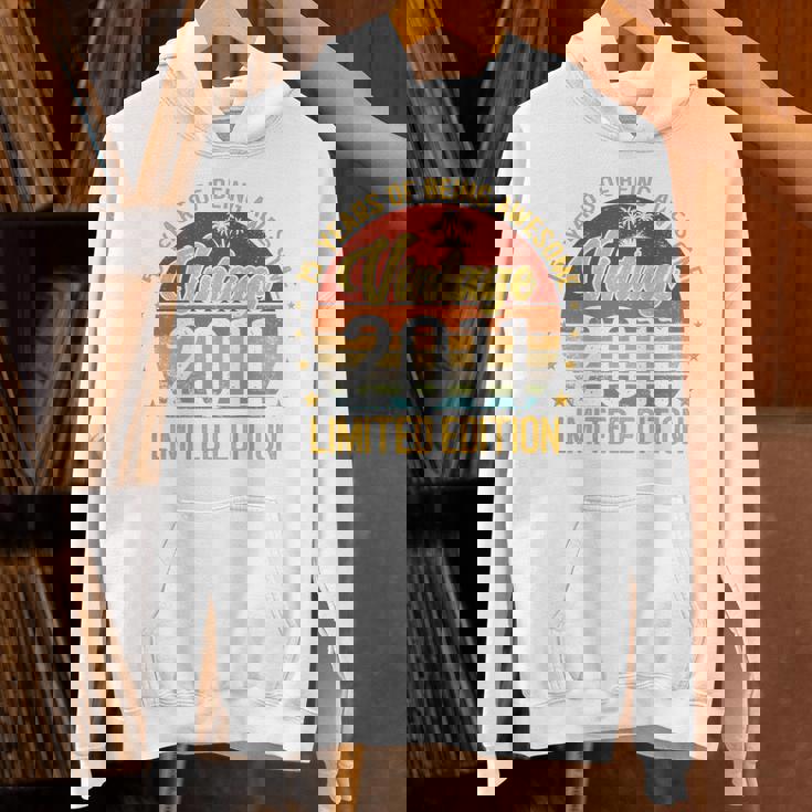 裏面 ヴィンテージ 15 誕生日 デコレーション メンズ 15歳 2011 15歳 パーカー