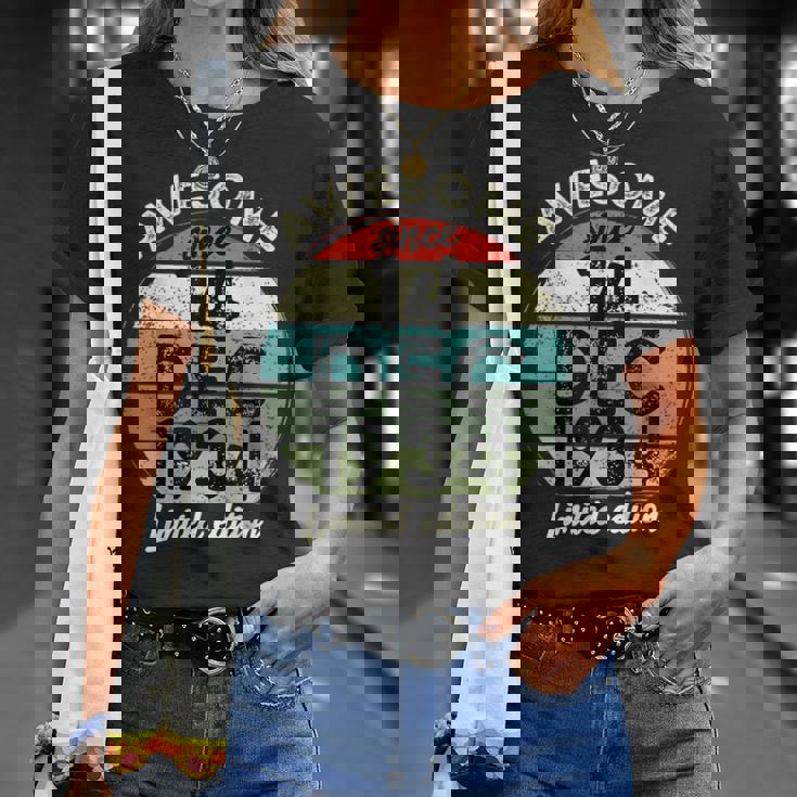 1934年12月14日 90歳の誕生日 90歳 2024年 誕生日 Tシャツ 彼女への贈り物