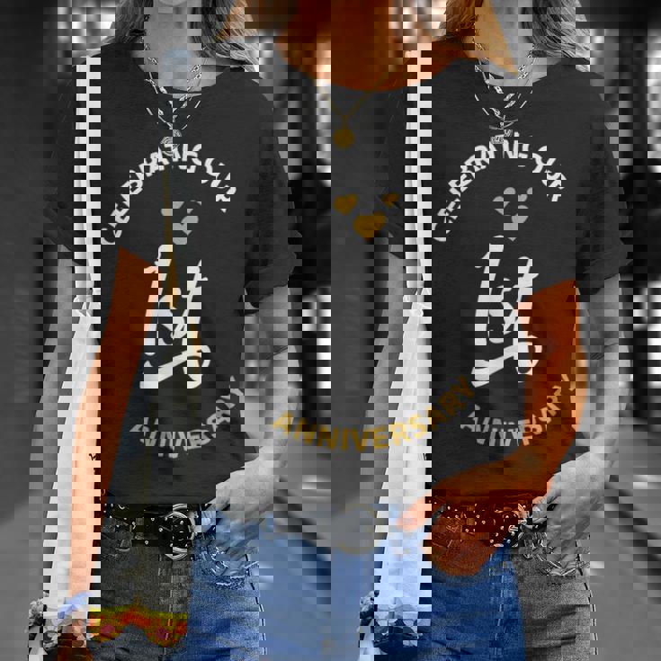 1周年記念1周年記念。 Tシャツ 彼女への贈り物