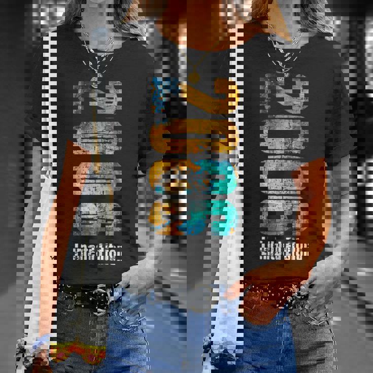 20歳の誕生日プレゼント 女の子 男の子 2006 限定版 Tシャツ 彼女への贈り物