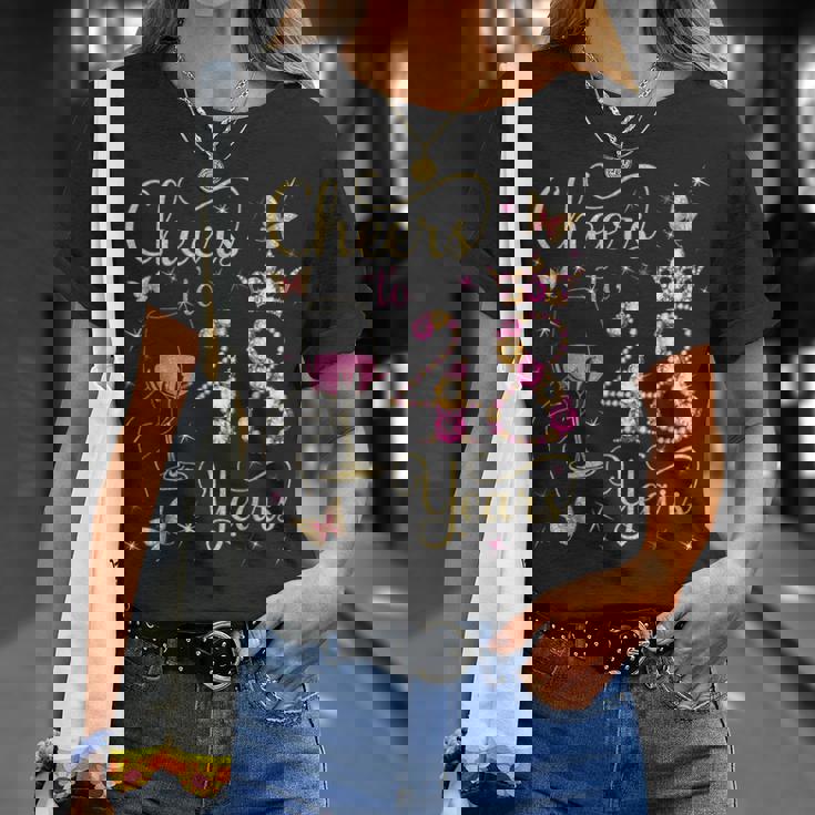 48歳、48歳の女王の誕生日、48歳の誕生日に乾杯。 Tシャツ 彼女への贈り物