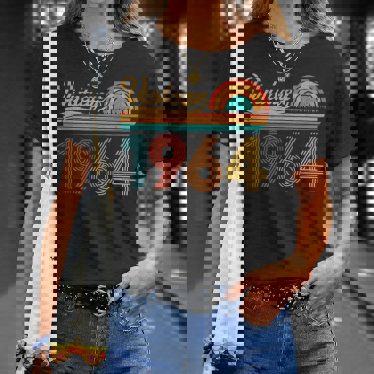 62歳の誕生日プレゼント 62歳 男性 女性 レトロ ヴィンテージ 1964 Tシャツ 彼女への贈り物