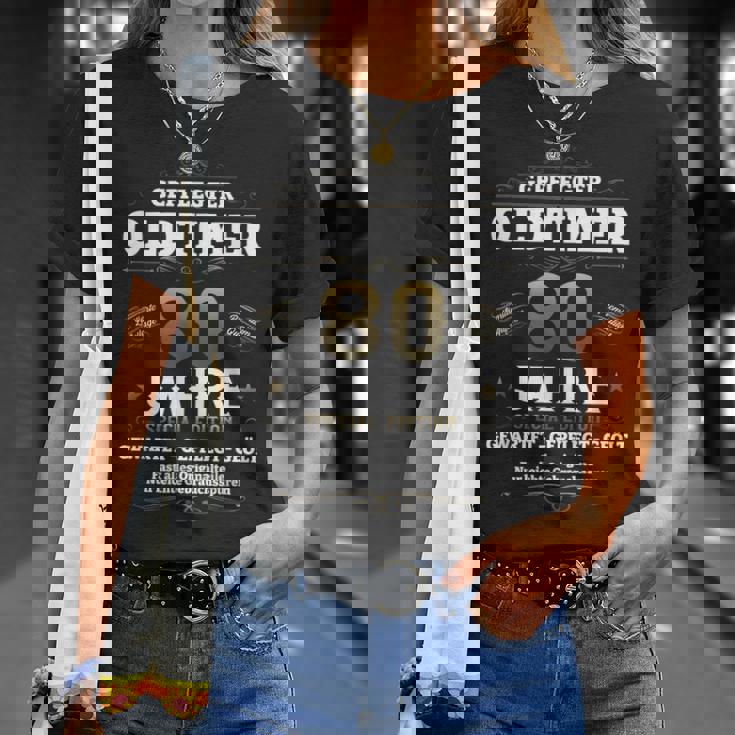 80 歳の誕生日 男性 オールドタイマー ヴィンテージ 1946 面白い Tシャツ 彼女への贈り物