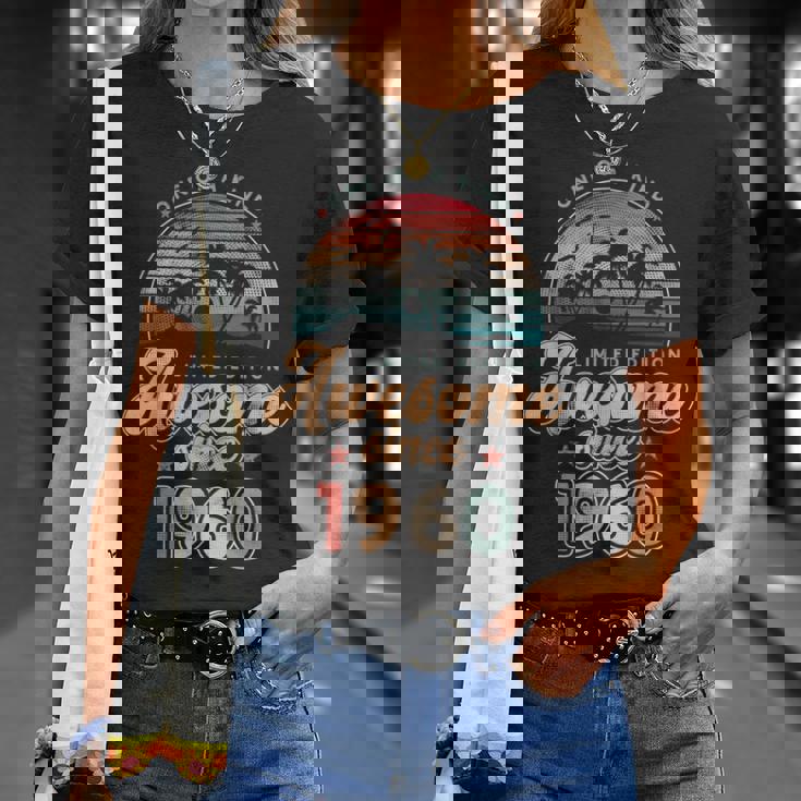 Awesomeince 1960 パームツリー 66歳の誕生日 Tシャツ 彼女への贈り物