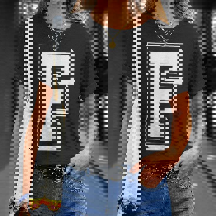 Best Friendshipseven Letters F From Friends Tシャツ 彼女への贈り物