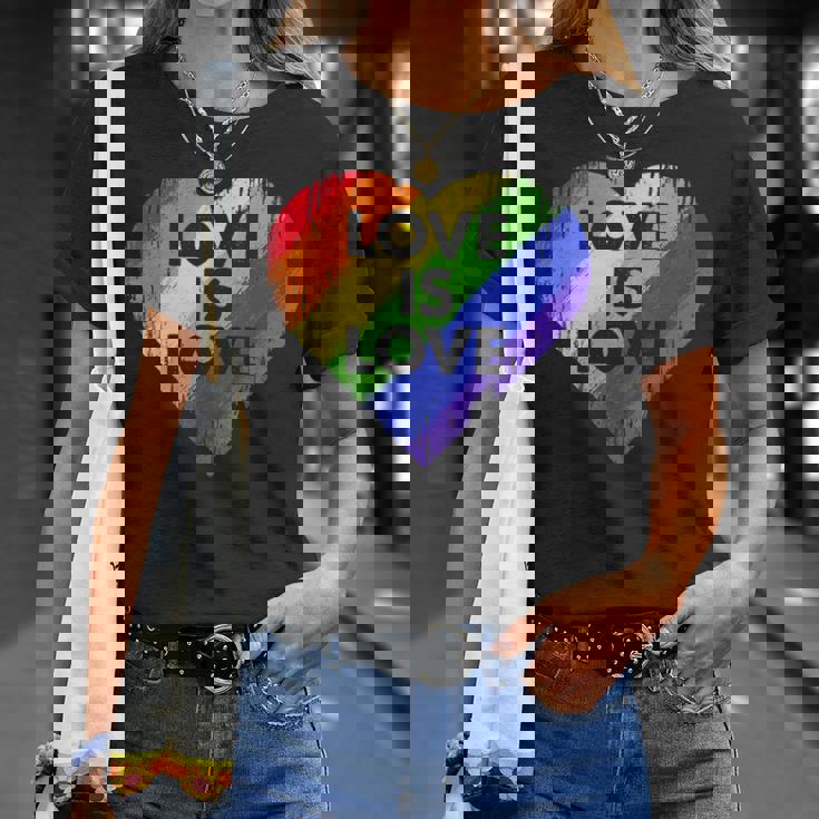 Lgbt Love Is Lovetシャツレトロハートゲイレズビアンプライド月間 Tシャツ 彼女への贈り物