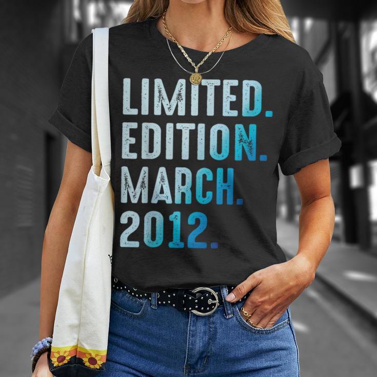 Marzo 2012 Año 2012 Cumpleaños 2012 Edición Limitada Camiseta unisex Regalos para ella