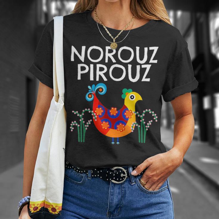 Norouz Pirouz Persa Año Nuevo Iraní Primavera Equinoccio Nowruz Camiseta unisex Regalos para ella