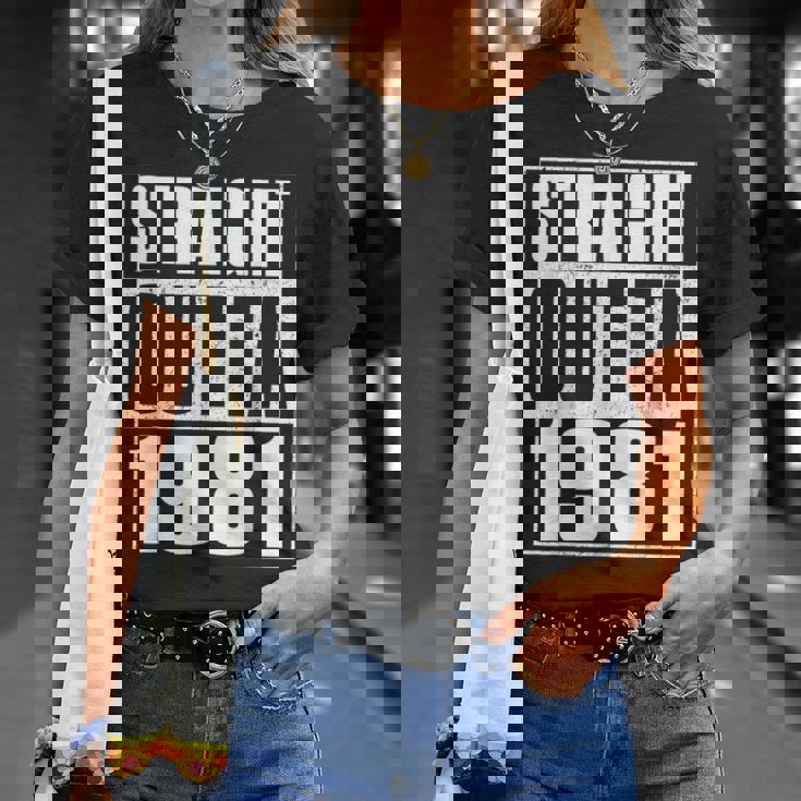 Straight Outta 1981 Womenintage 1981 Birth Of Birthday Tシャツ 彼女への贈り物